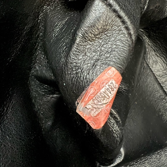 Chanel CC Dome Shoulder/Handbag - Picture 16 of 16